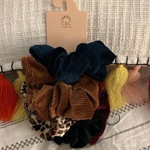 C&c California Bunch Of 5 Neutral Soft Hair Scrunchies NWT